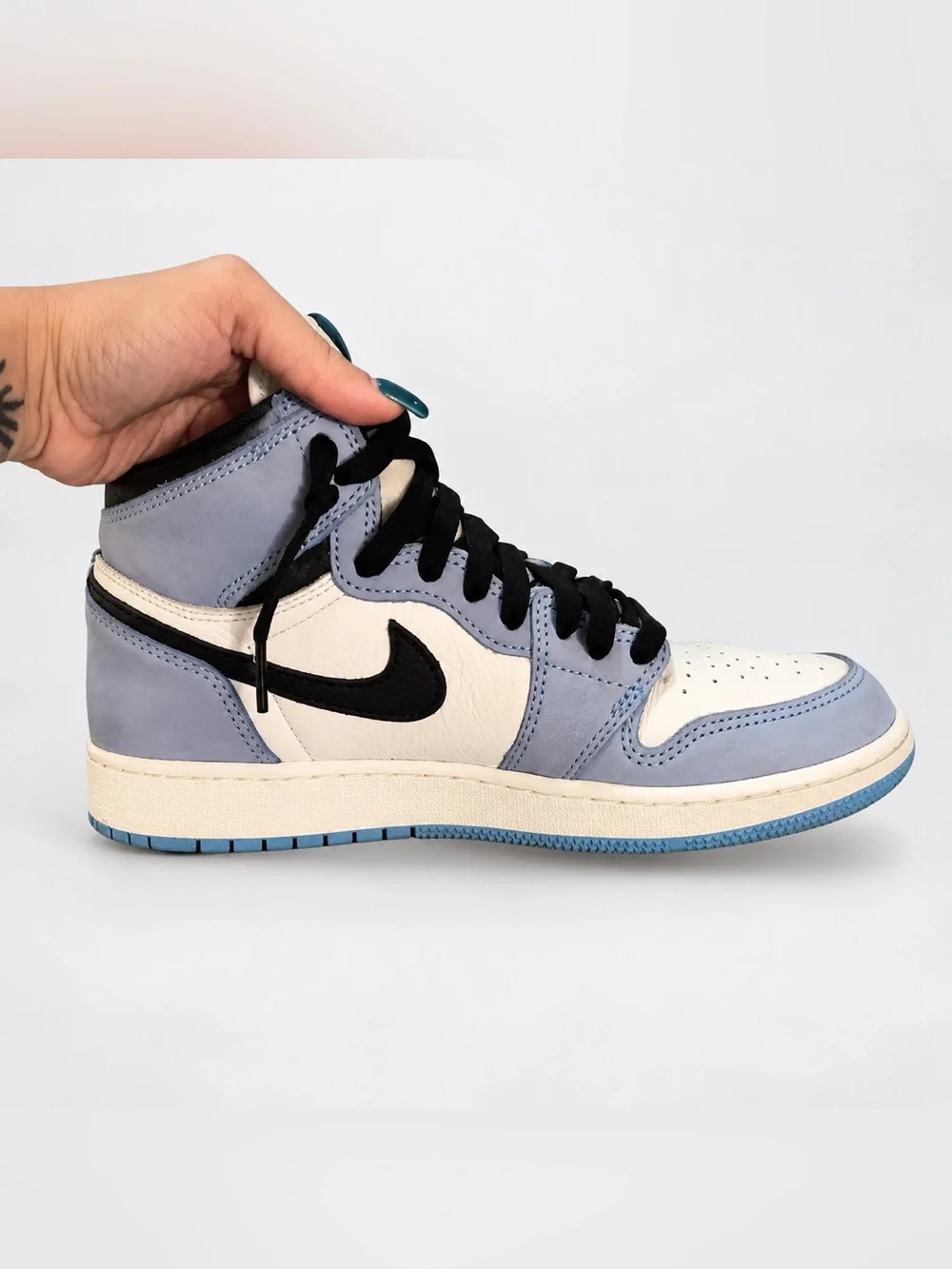 Jordan authentic air